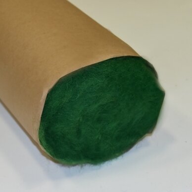 Lithuanian carded wool. Color - green, 27 - 32 mik.
