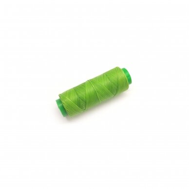 Waxed thread. Color - green. In pack for 100 meters. (Kopija)