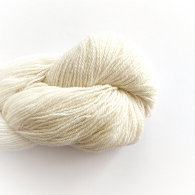 Wool yarn hank with Mohair 150g. ± 5g. Color - natural white.  100% wool.