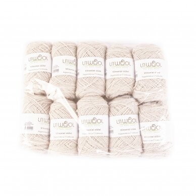 Wool yarn balls 10balls of 100g +/- 5g. Colour- cream